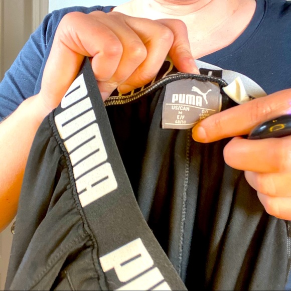 Men’s medium black Puma athletic banded shorts - Picture 3 of 5